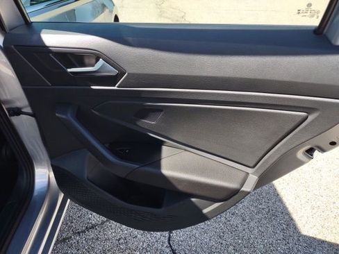 Used 2024 Volkswagen Jetta SE image 20