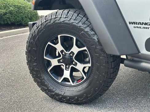 Used 2016 Jeep Wrangler Unlimited Sport w/ Quick Order Package 24S AWD/4WD image 9
