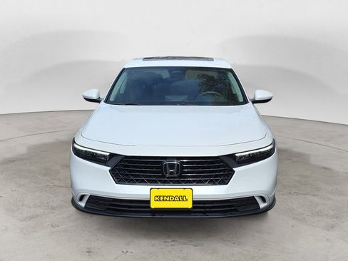 Certified 2023 Honda Accord EX image 8