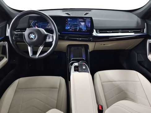 Used 2023 BMW X1 xDrive28i w/ Convenience Package AWD/4WD image 16
