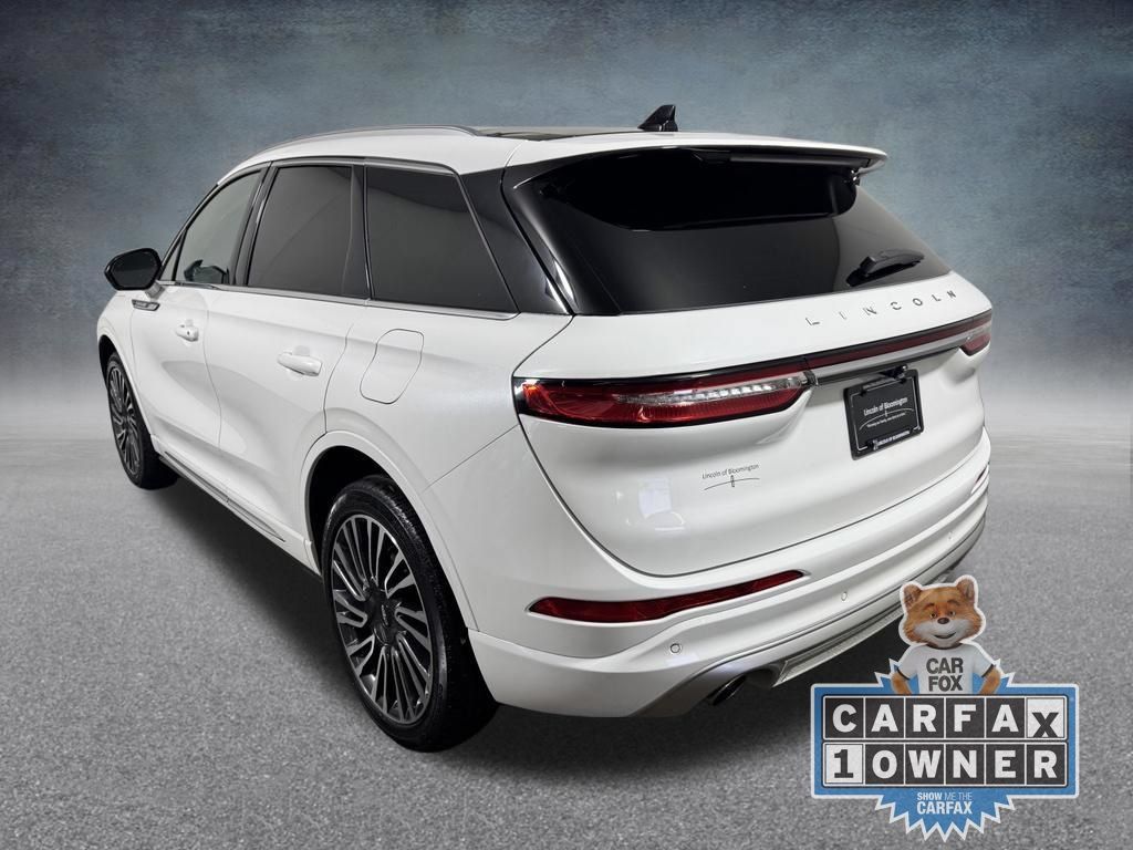 Used 2022 Lincoln Corsair AWD w/ Premium Package image 5