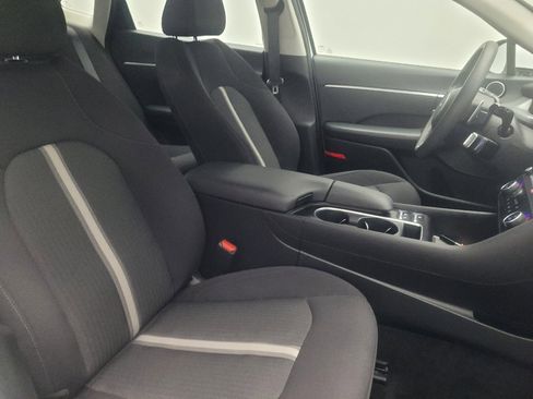Used 2025 Hyundai Sonata SEL FWD image 21