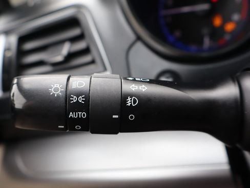 Used 2018 Subaru Outback 2.5i Premium AWD/4WD image 31
