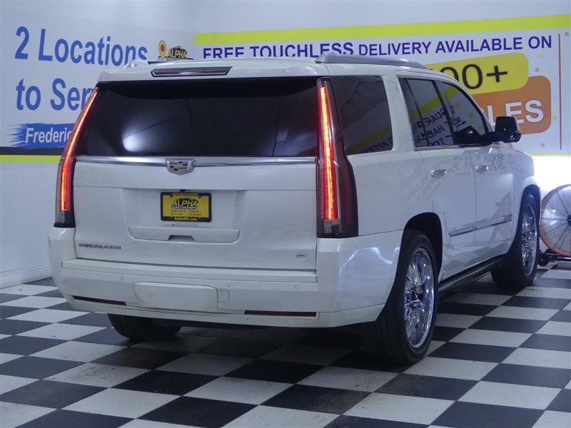 Used 2015 Cadillac Escalade Platinum AWD/4WD image 10