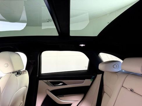 Used 2026 Jaguar F-PACE R-Dynamic S image 27