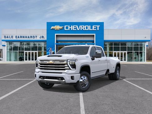 New 2026 Chevrolet Silverado 3500 High Country w/ High Country Premium Package AWD/4WD image 10