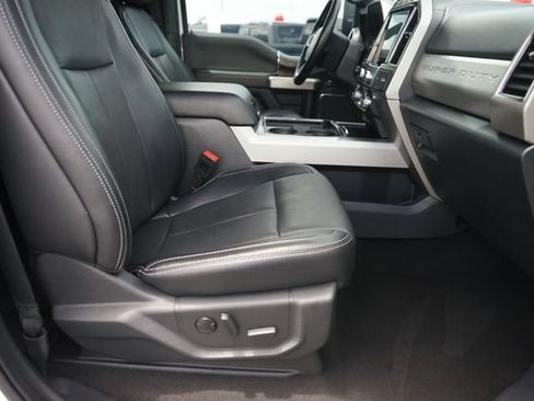 Used 2022 Ford F250 Lariat w/ Tremor Off-Road Package AWD/4WD image 19