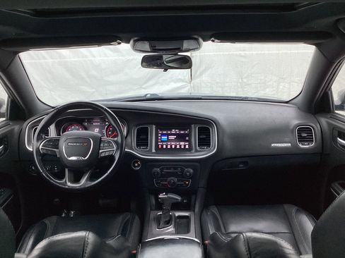 Used 2019 Dodge Charger SXT w/ Leather Interior Group image 28