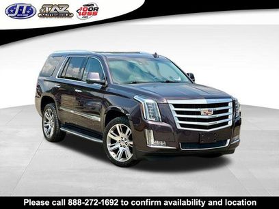 Used 2016 Cadillac Escalade Luxury