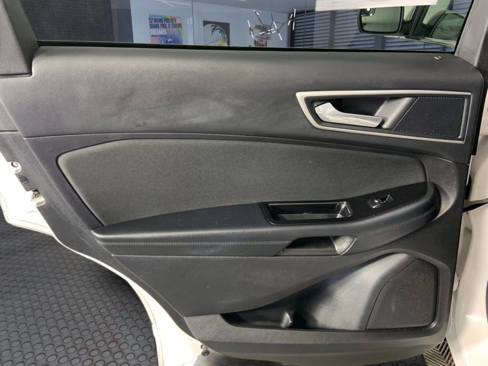 Used 2017 Ford Edge SEL AWD/4WD image 17