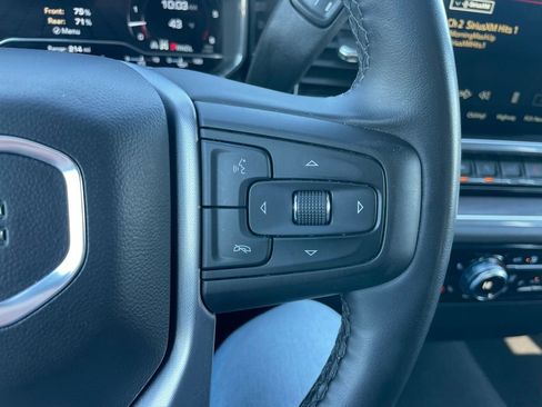 Used 2025 GMC Sierra 1500 SLT image 22