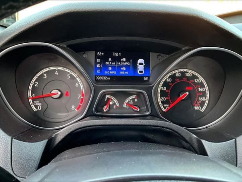 Used 2016 Ford Focus ST image 26