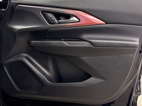 Used 2024 Chevrolet Equinox EV RS image 21