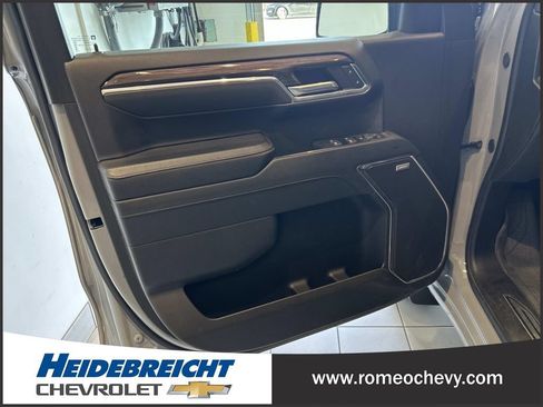 Used 2024 Chevrolet Silverado 1500 RST w/ Convenience Package II AWD/4WD image 10