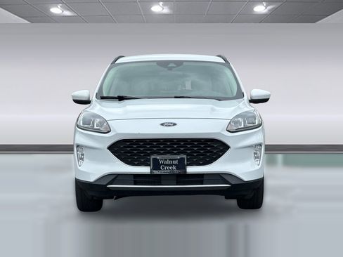 Used 2020 Ford Escape SEL image 5