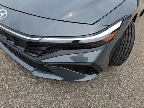 New 2026 Hyundai Elantra SE FWD image 26