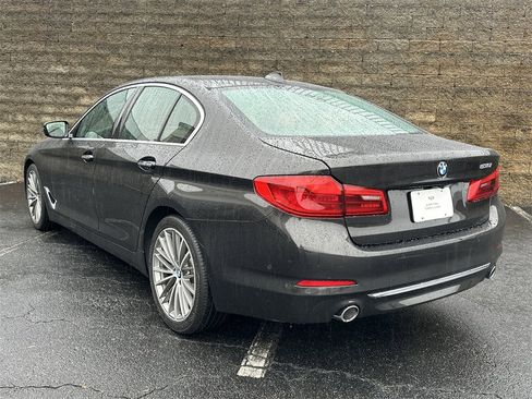Used 2018 BMW 530i image 5