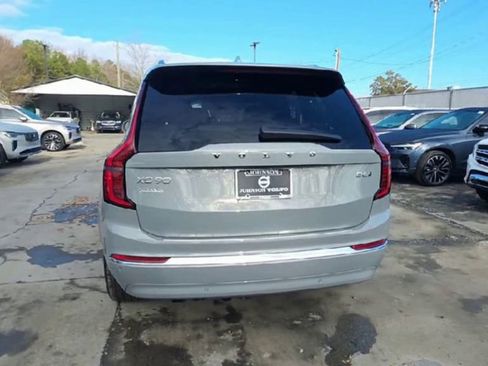New 2026 Volvo XC90 B6 Plus w/ Protection Package Premier image 7