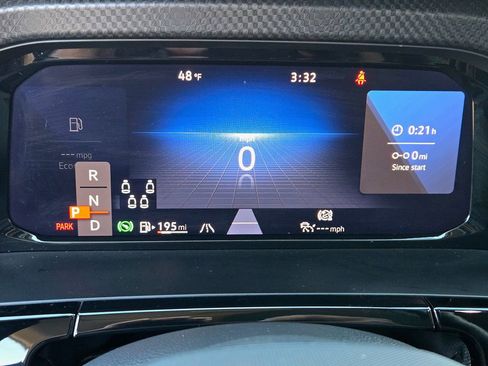 Used 2024 Volkswagen Atlas Peak Edition SE image 16