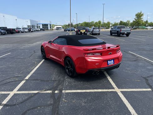 Used 2017 Chevrolet Camaro SS image 15