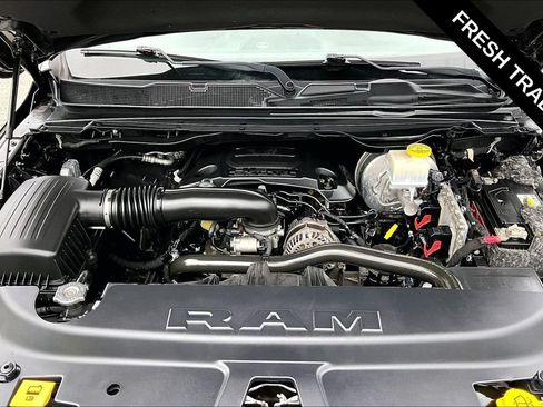 Used 2020 RAM 1500 Big Horn AWD/4WD image 30