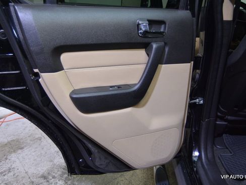 Used 2006 HUMMER H3 image 9