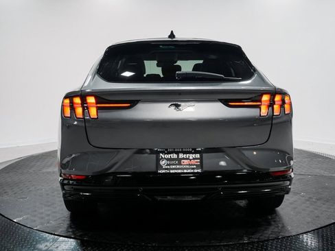 Used 2021 Ford Mustang Mach-E Premium image 7