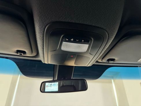 Used 2020 Mercedes-Benz Sprinter 2500 image 38