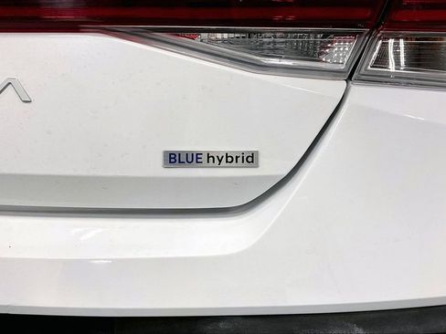 Used 2026 Hyundai Elantra Blue image 38