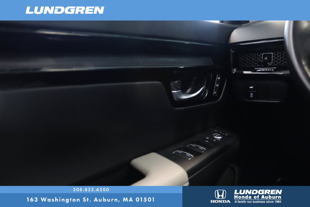 Used 2025 Honda CR-V EX-L image 30