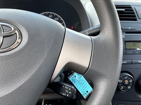 Used 2010 Toyota Corolla LE image 25