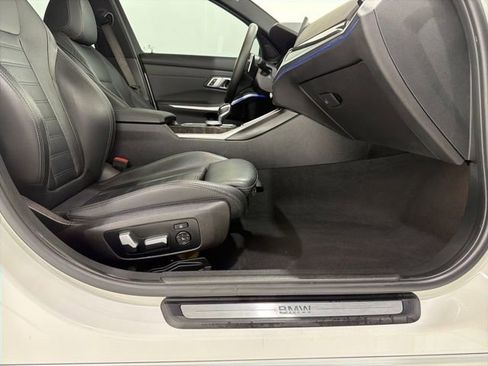 Used 2020 BMW 330i xDrive Sedan w/ Executive Package AWD/4WD image 20