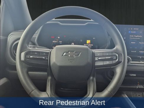 Used 2024 Chevrolet Colorado Trail Boss w/ Technology Package AWD/4WD image 31