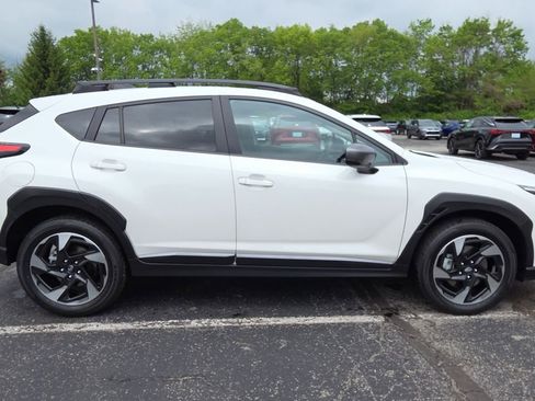 Used 2024 Subaru Crosstrek 2.5i Limited AWD/4WD image 9