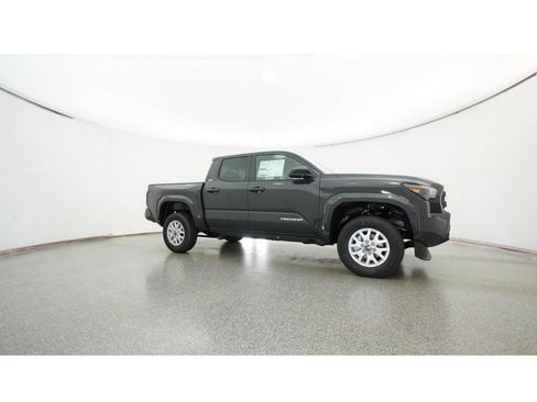 New 2025 Toyota Tacoma SR5 image 28