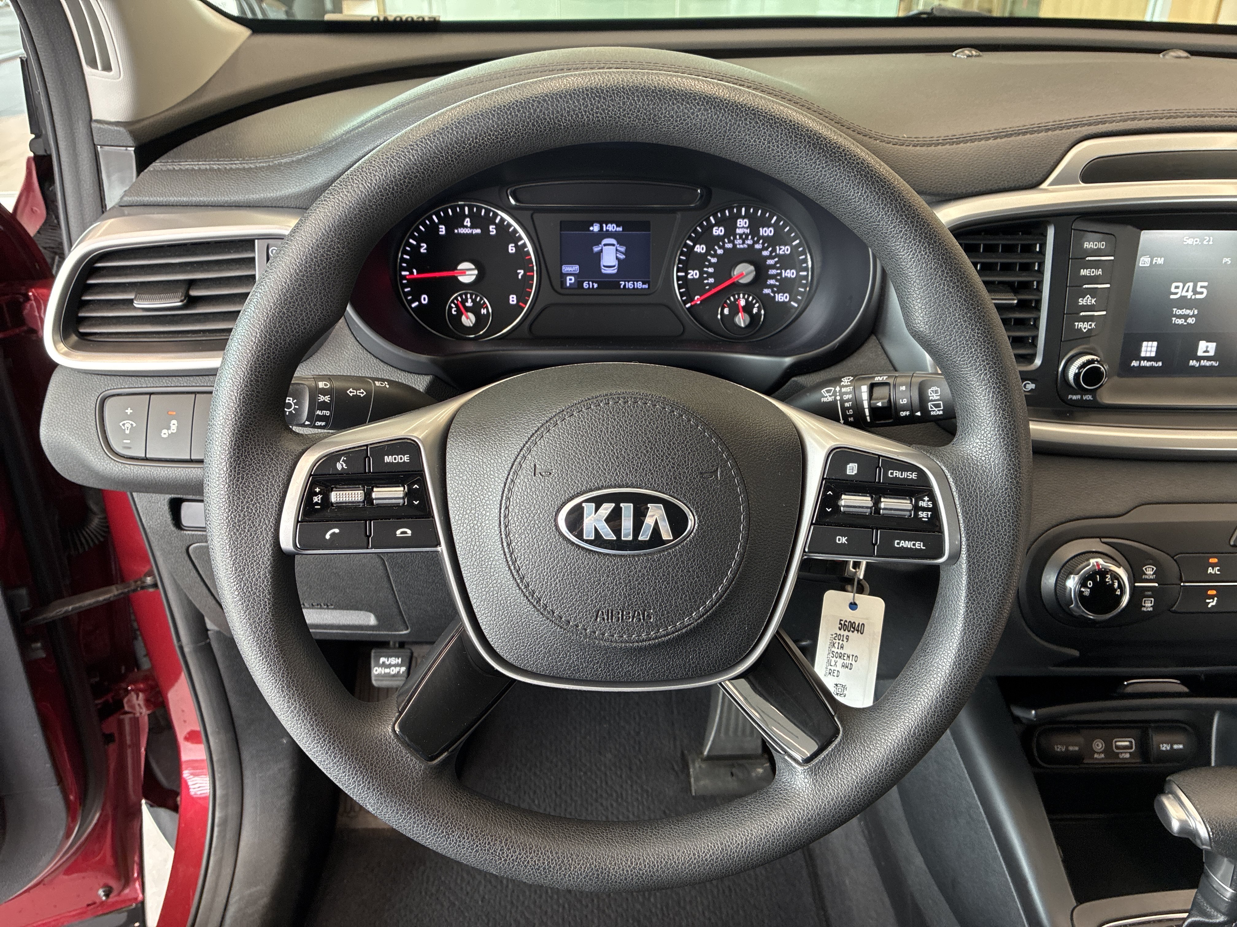 Used 2019 Kia Sorento AWD image 28