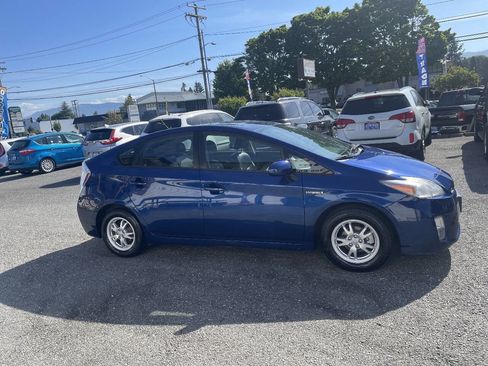 Used 2010 Toyota Prius FWD image 1