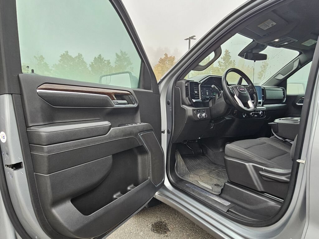 Certified 2023 GMC Sierra 1500 SLE w/ Enhanced Capability Package AWD/4WD image 23