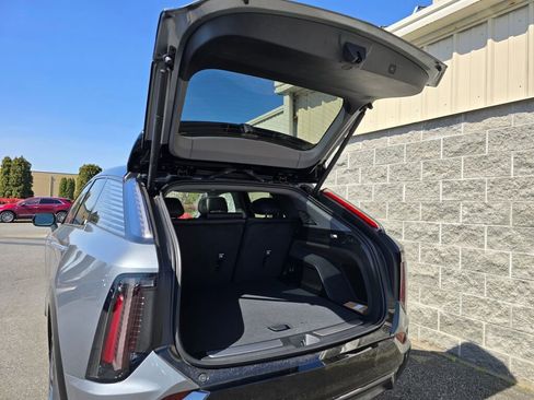 New 2026 Cadillac Optiq Sport 1 image 8