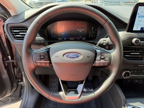 Used 2024 Ford Escape Active AWD/4WD image 15