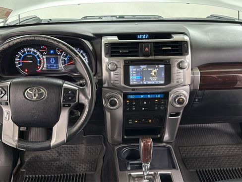 Used 2017 Toyota 4Runner Limited image 9
