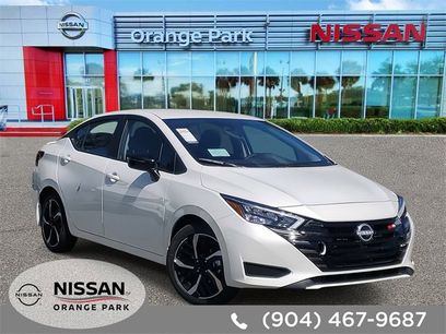 New 2025 Nissan Versa SR w/ Trunk Package