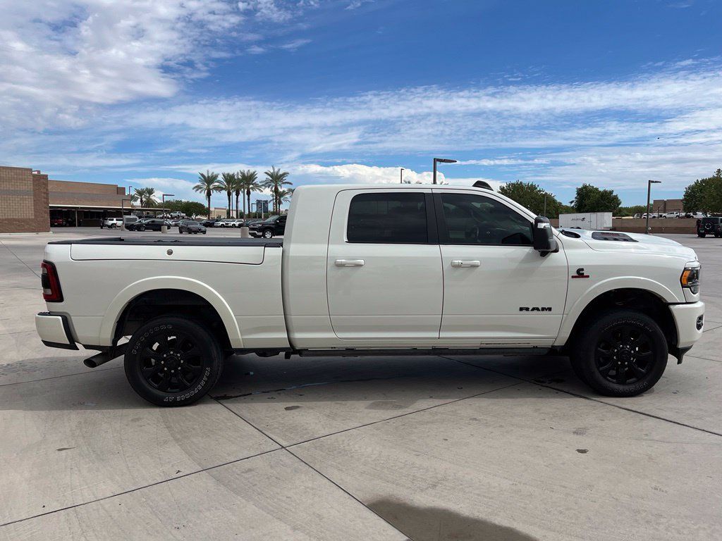 Used 2023 RAM 2500 Limited AWD/4WD image 9
