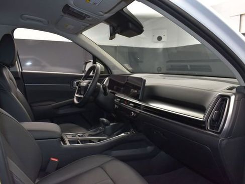 Used 2026 Kia Sorento S FWD image 13