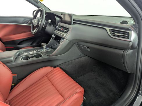 Used 2024 Genesis G70 2.5T w/ Sport Prestige Package image 34