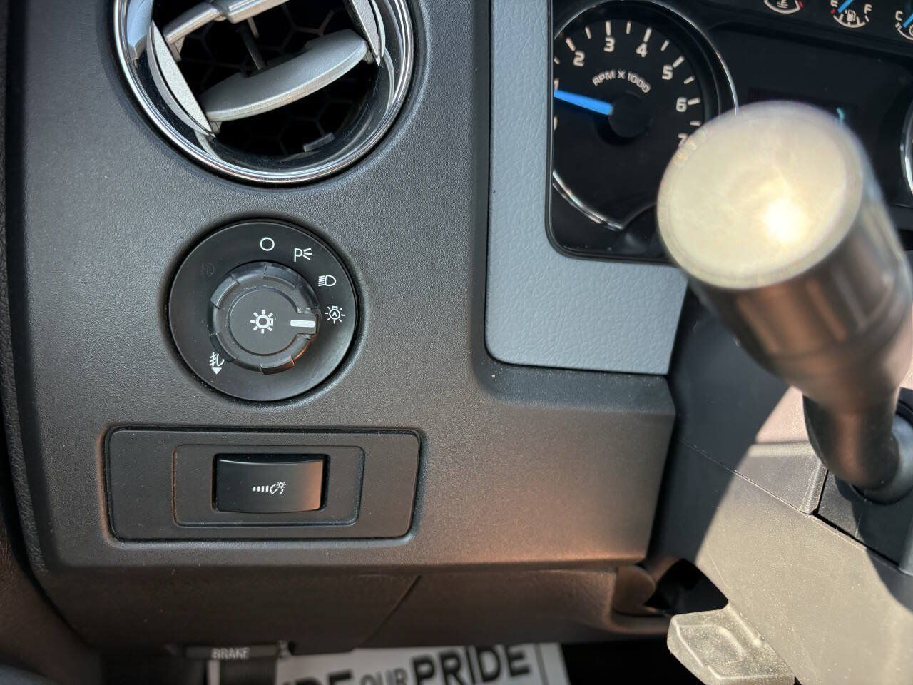 Used 2014 Ford F150 XLT AWD/4WD image 25