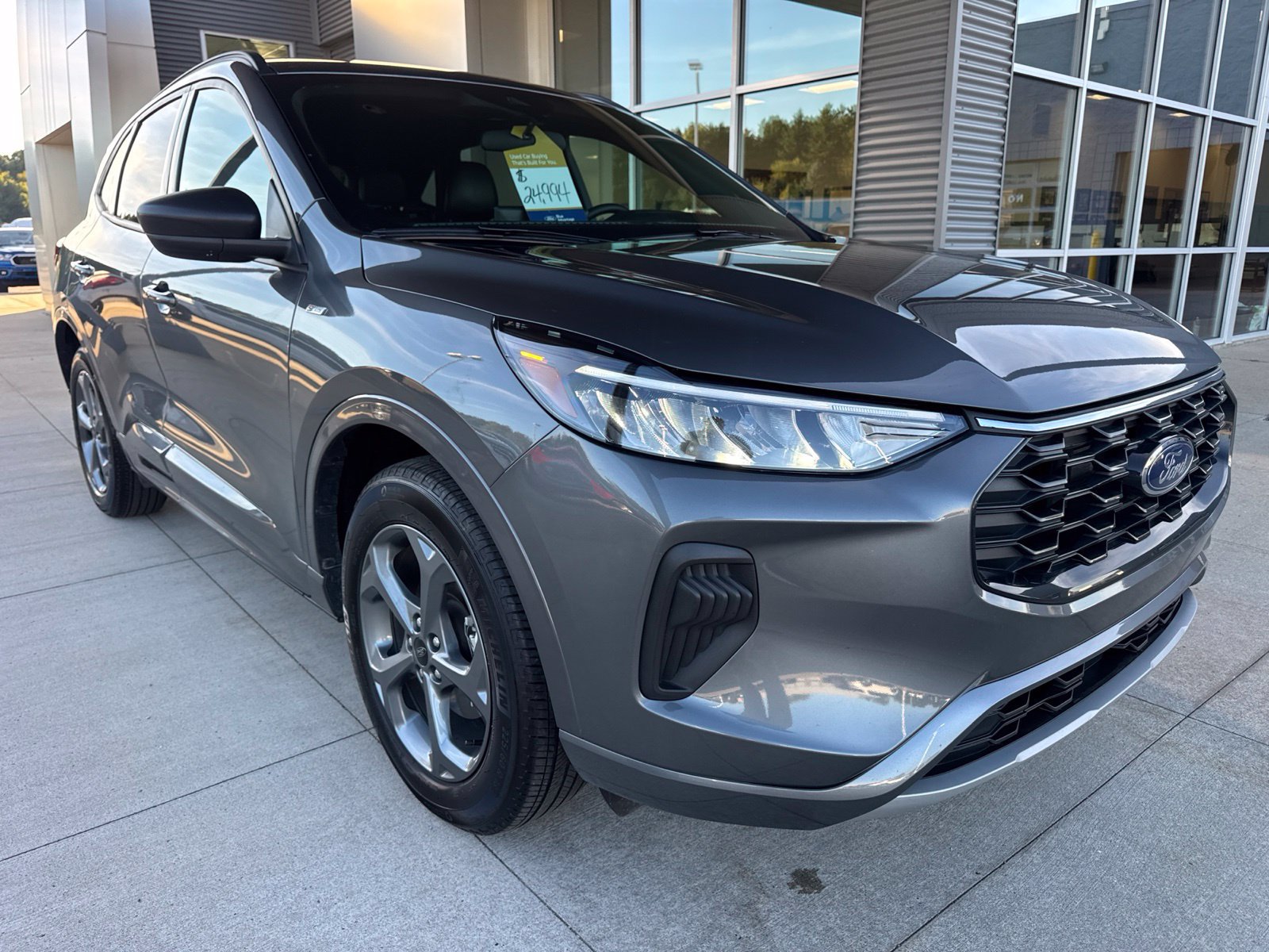 Certified 2024 Ford Escape ST-Line w/ Tech Pack #1 AWD/4WD image 10