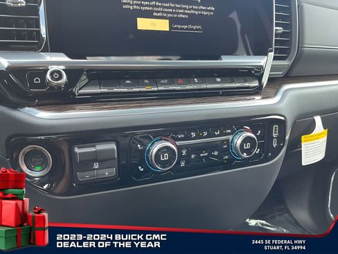 New 2025 GMC Sierra 1500 Elevation image 52