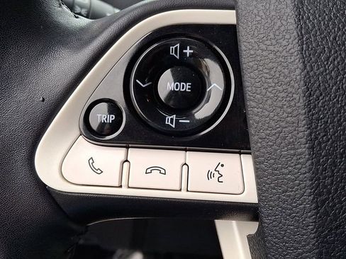 Used 2019 Toyota Prius Prime Advanced w/ Carpet Mat Package image 21