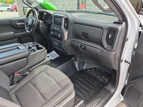 Used 2022 Chevrolet Silverado 1500 W/T RWD image 20